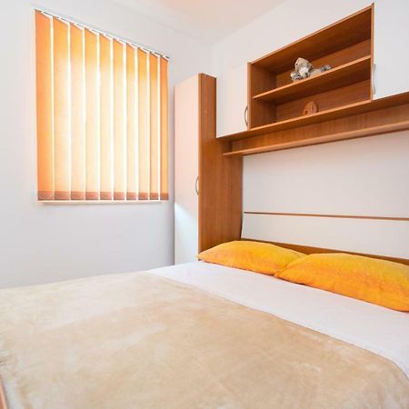 Adria Punat Apartments Exterior foto